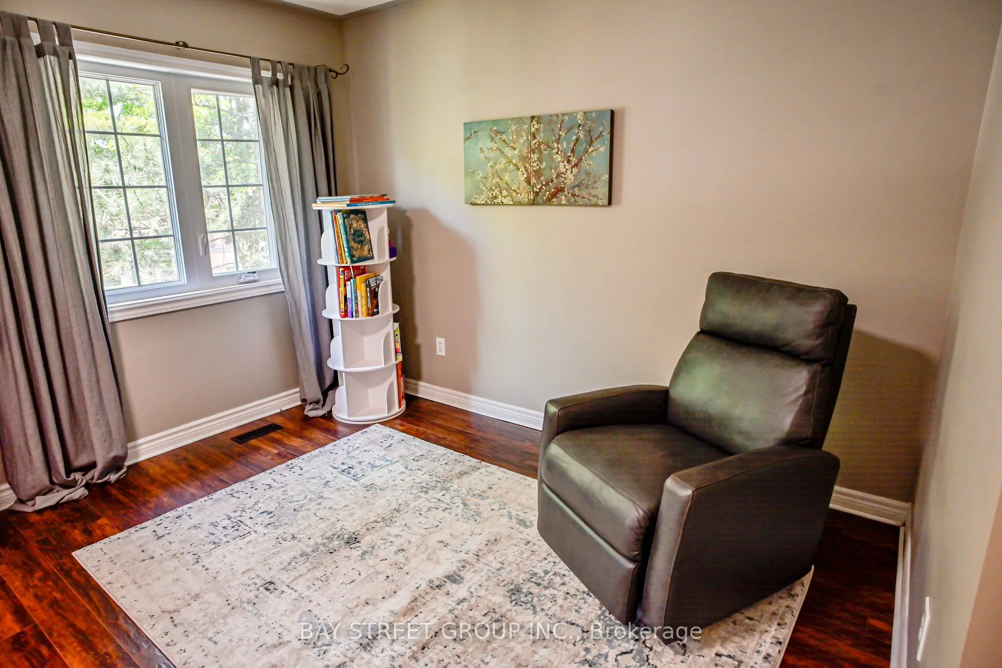 190 Harding Boulevard W, #125