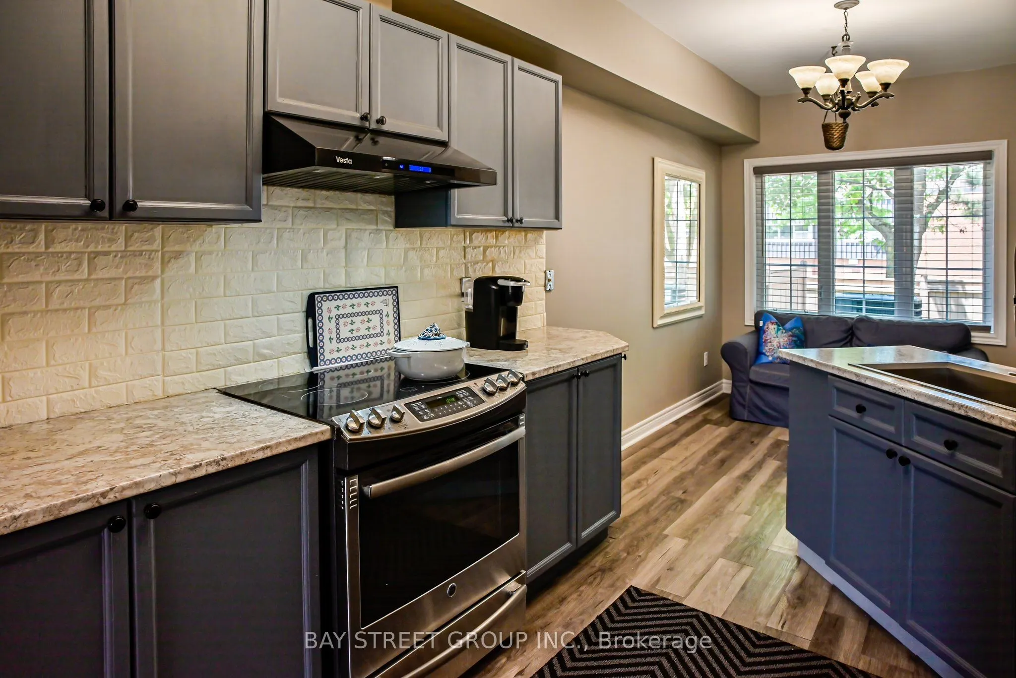 190 Harding Boulevard W, #125
