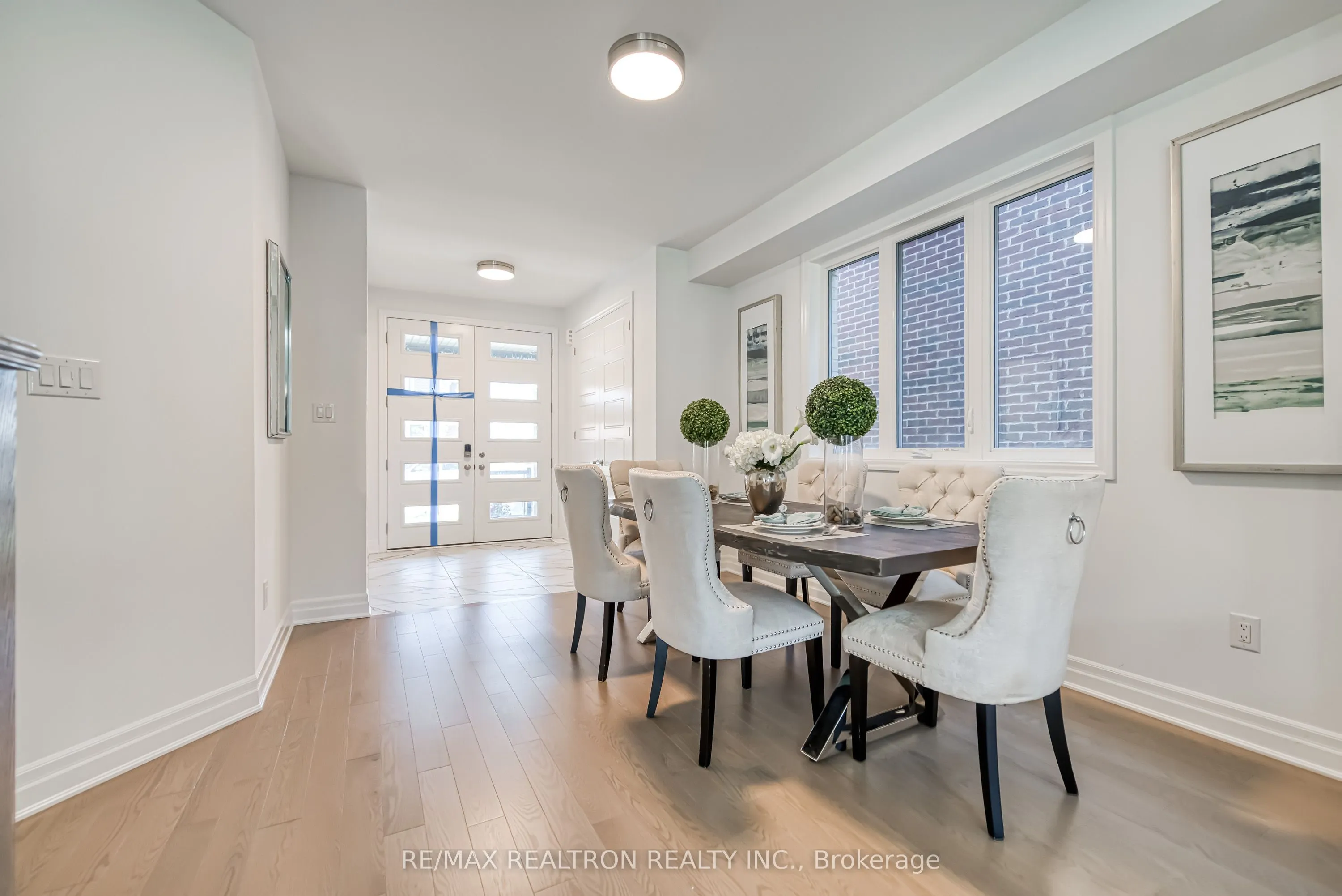 63 Greenridge Crescent