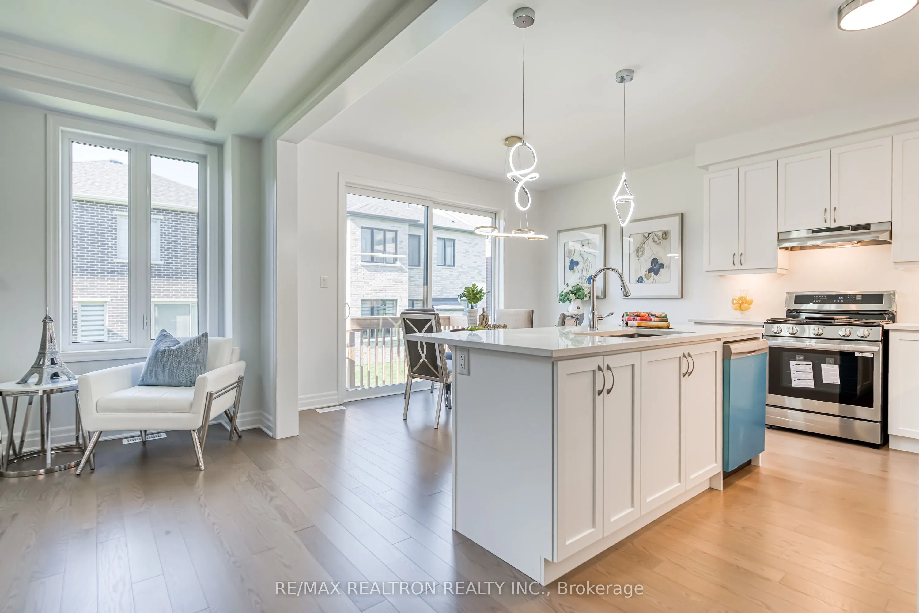 63 Greenridge Crescent