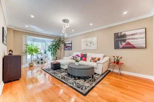 74 Blackmore Avenue