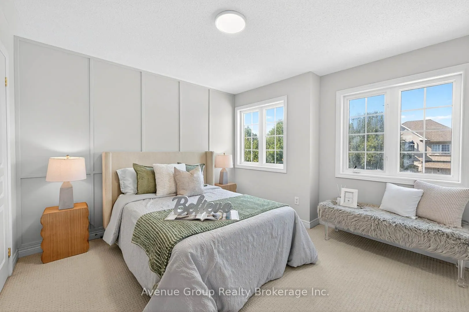 17 Adastra Crescent