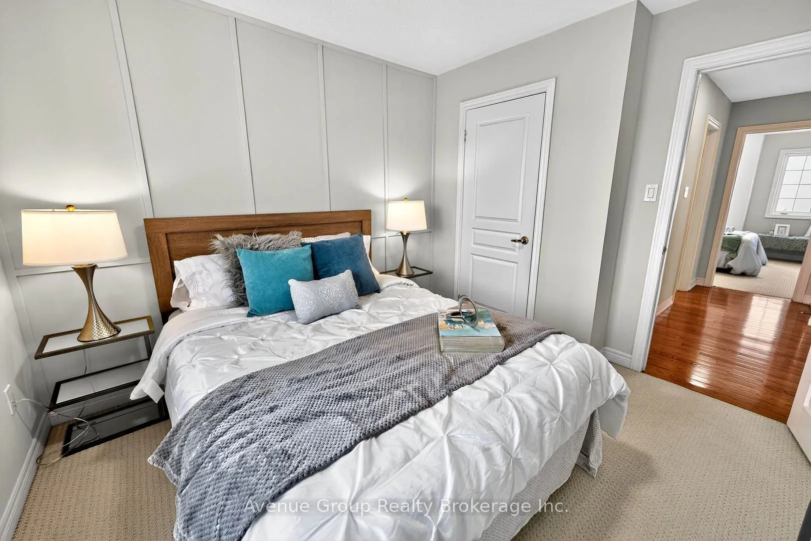 17 Adastra Crescent