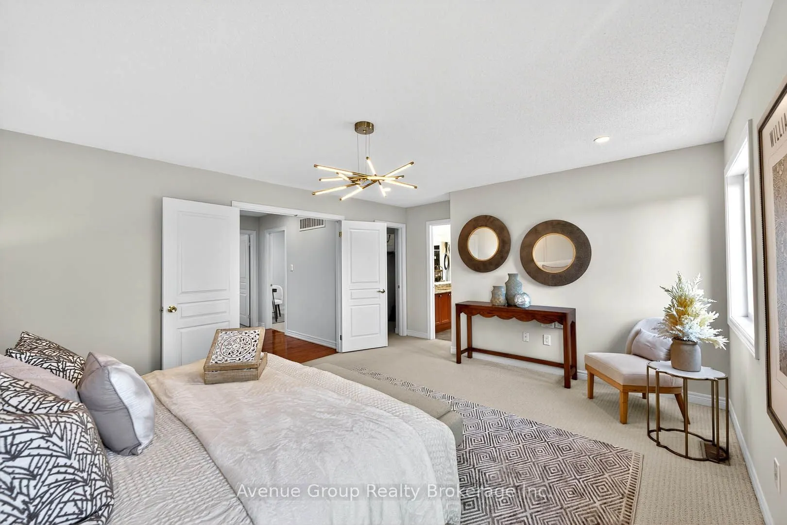 17 Adastra Crescent