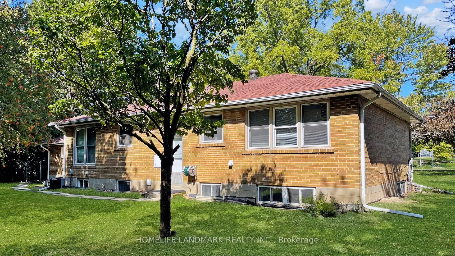 11 Uplands Avenue, #Basement