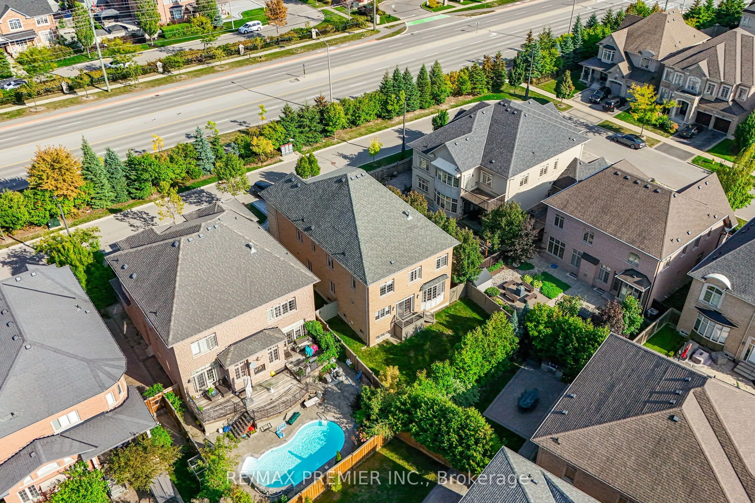 76 Orleans Circle