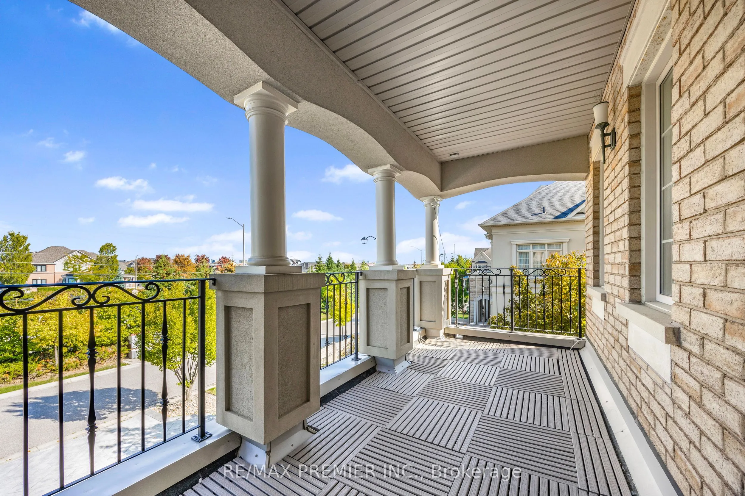76 Orleans Circle