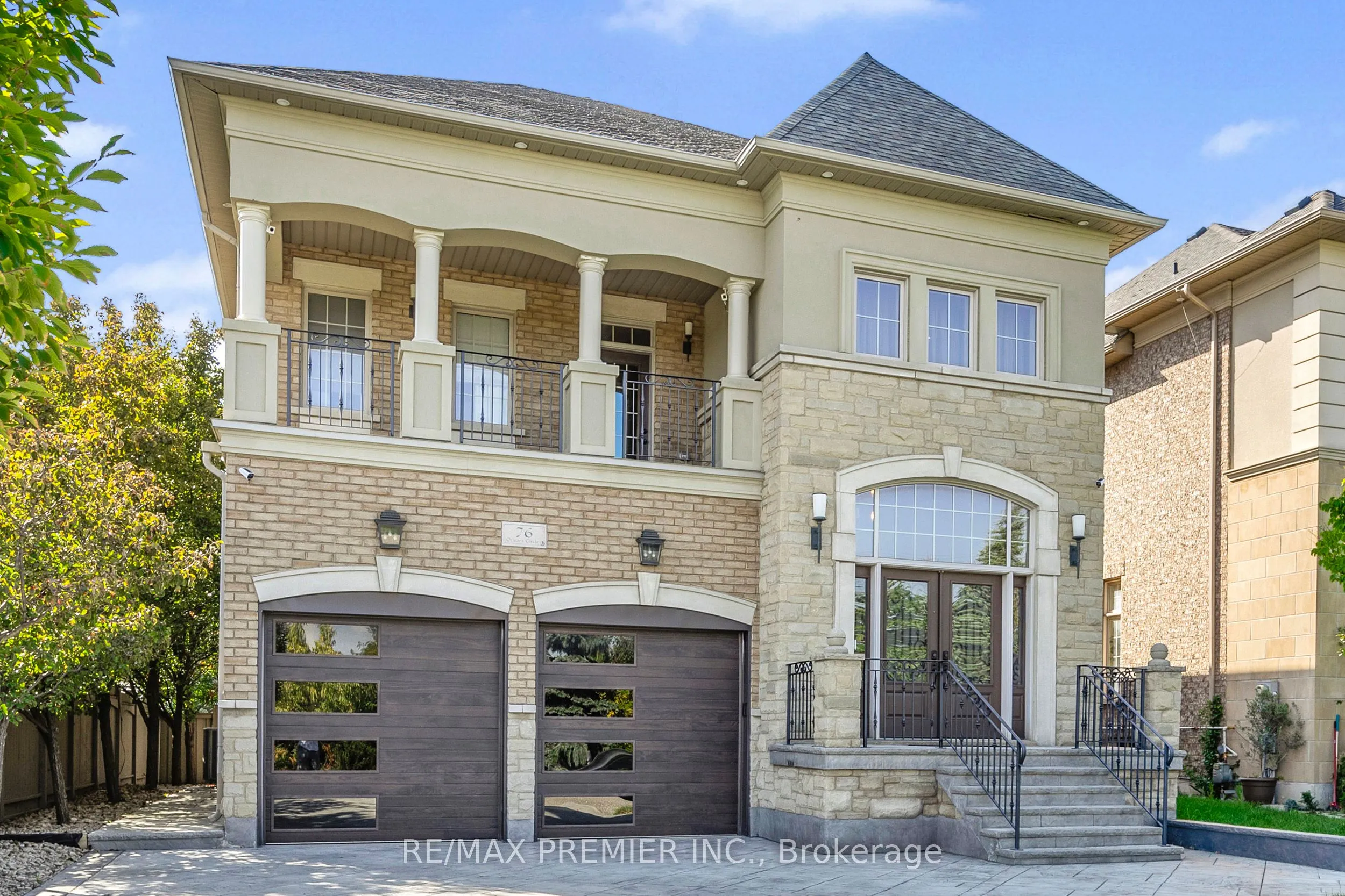 76 Orleans Circle