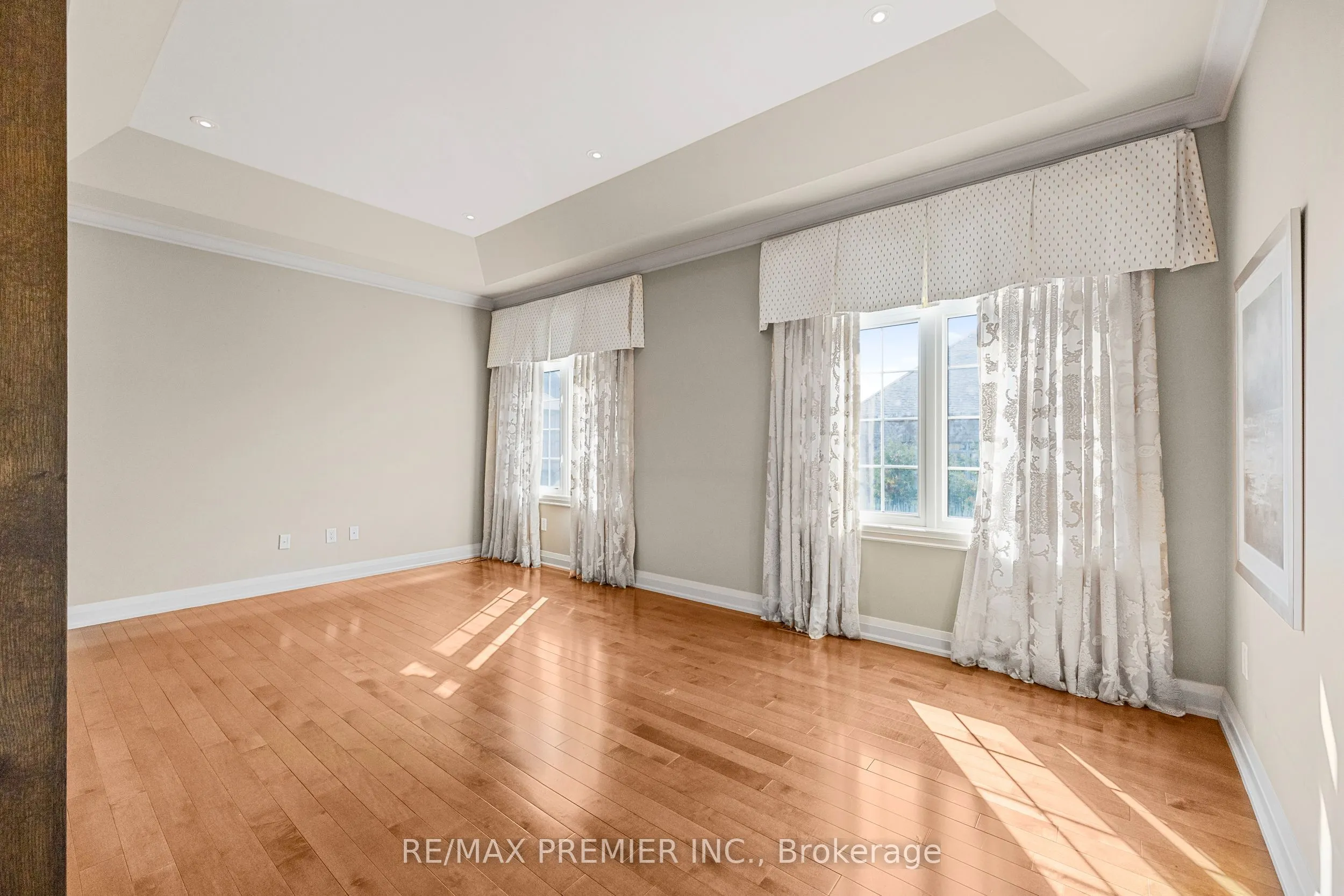76 Orleans Circle