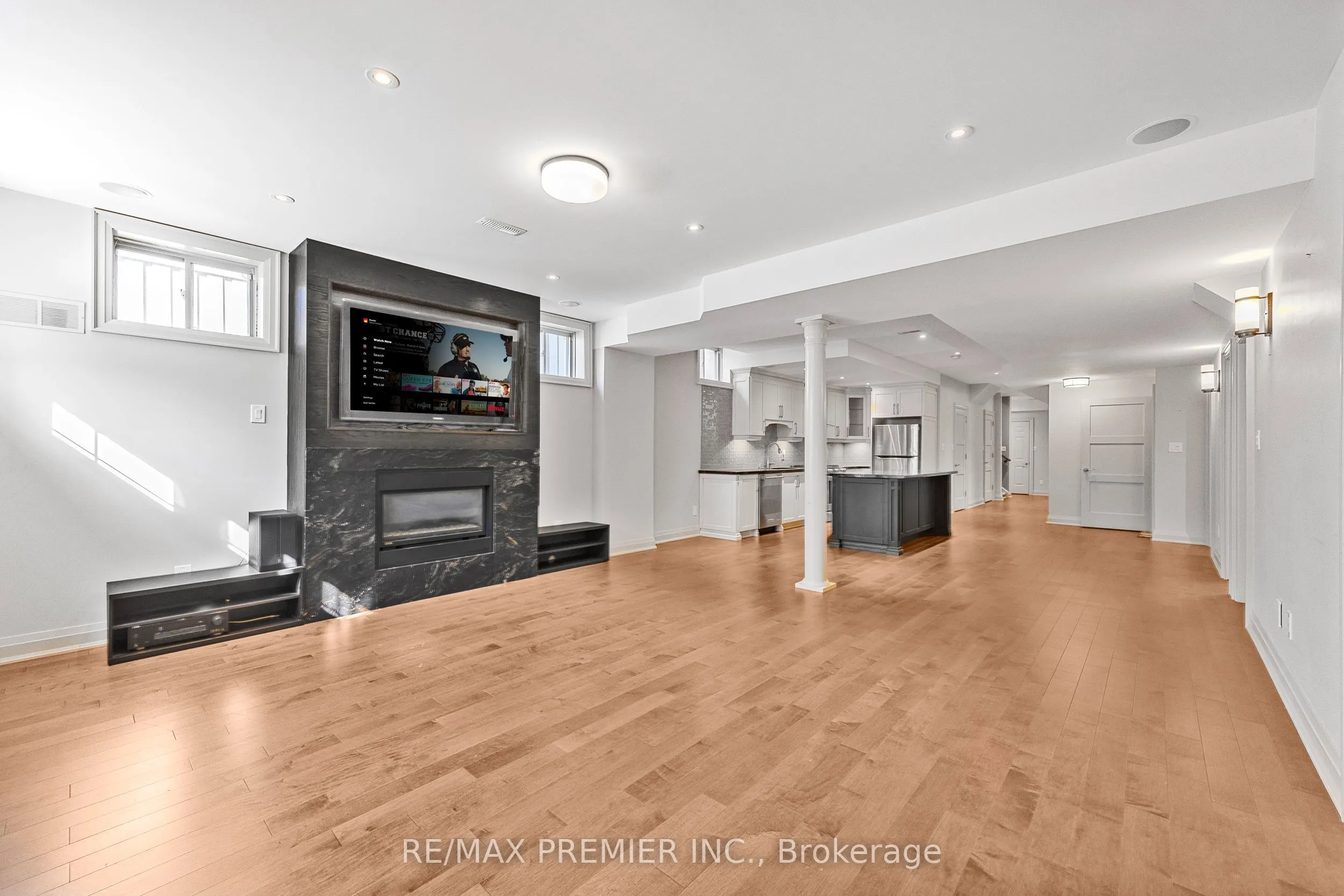 76 Orleans Circle