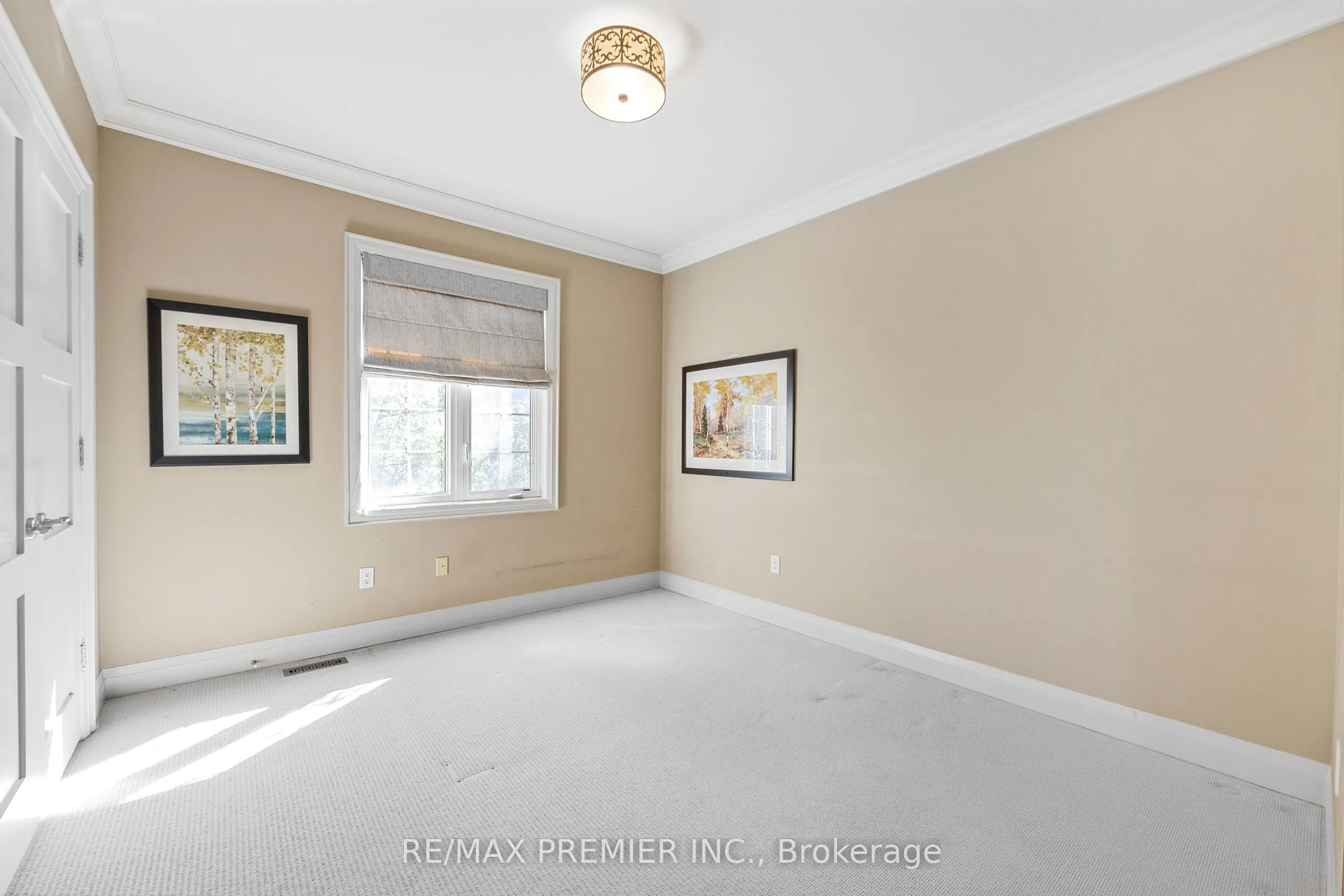76 Orleans Circle