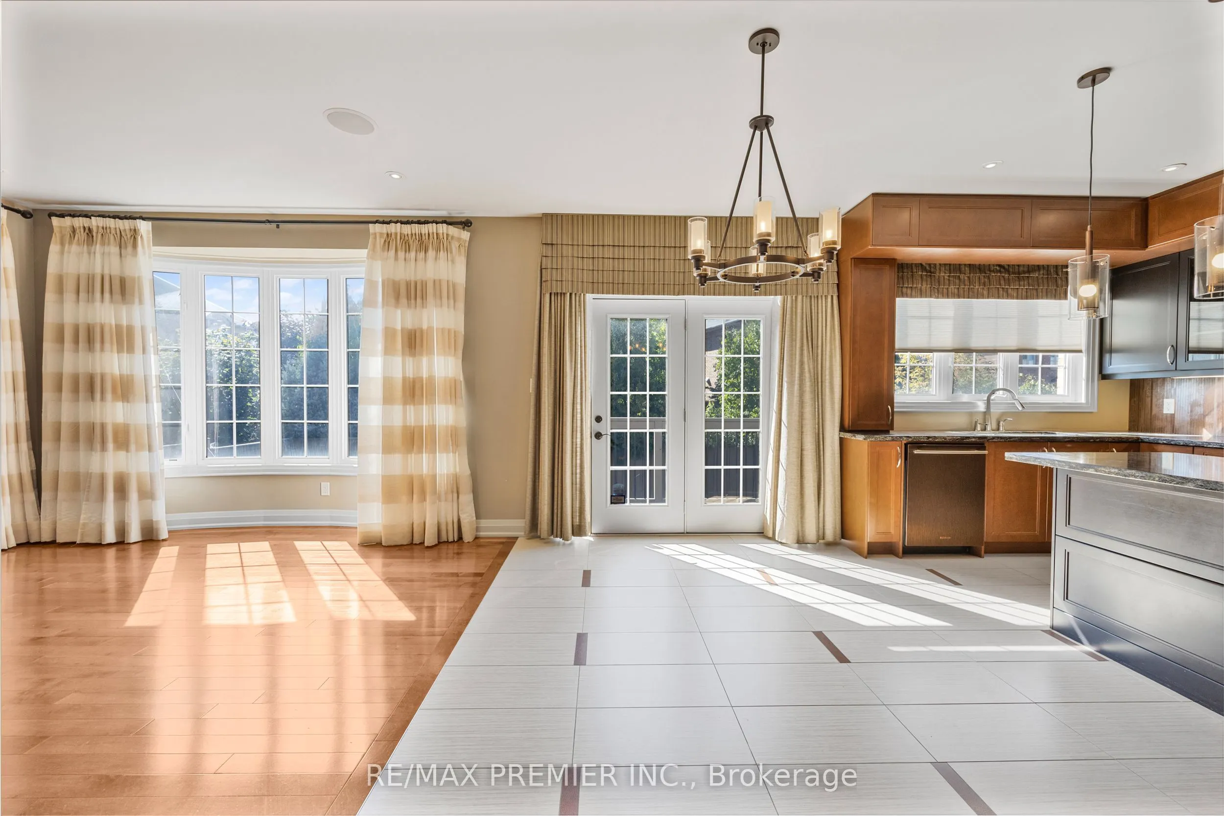 76 Orleans Circle