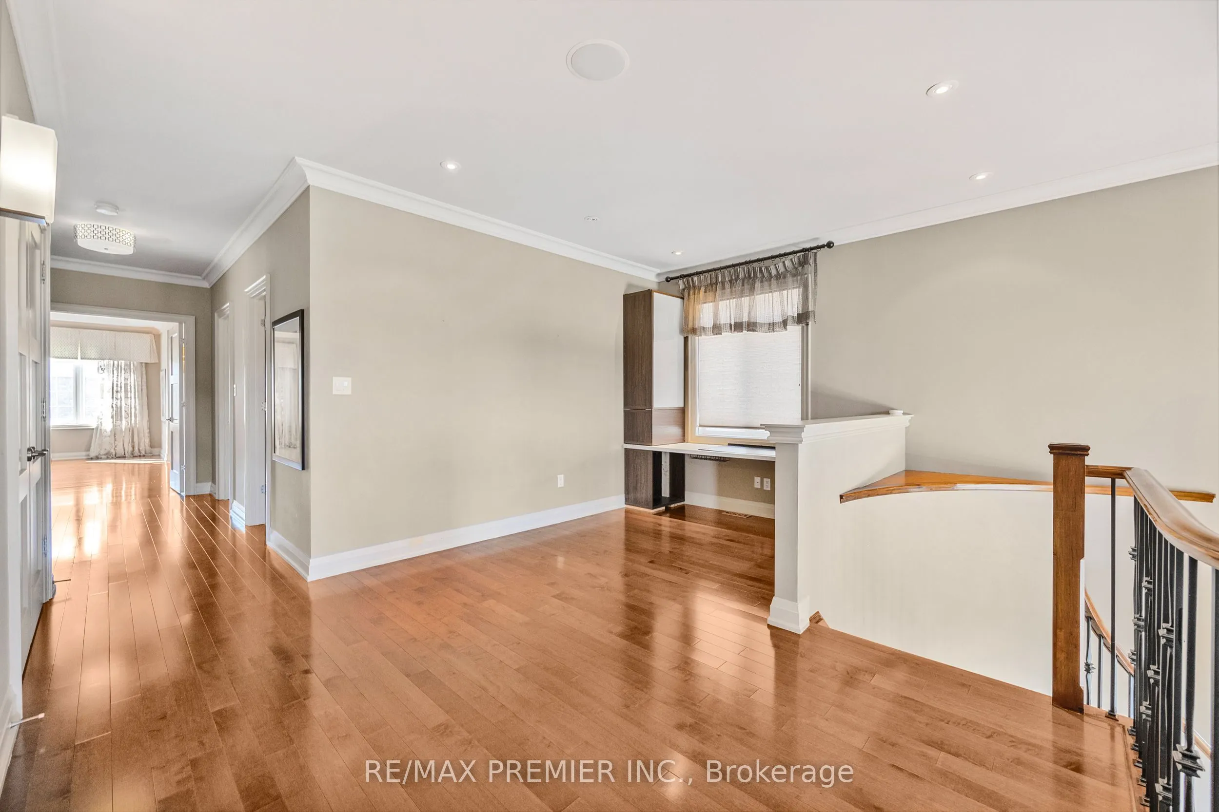 76 Orleans Circle