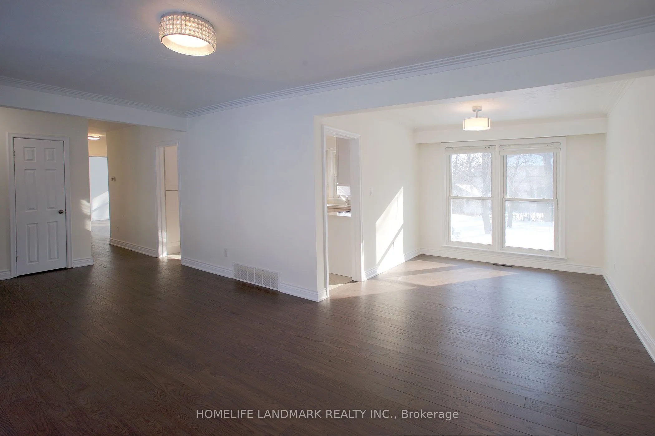 11 Uplands Avenue