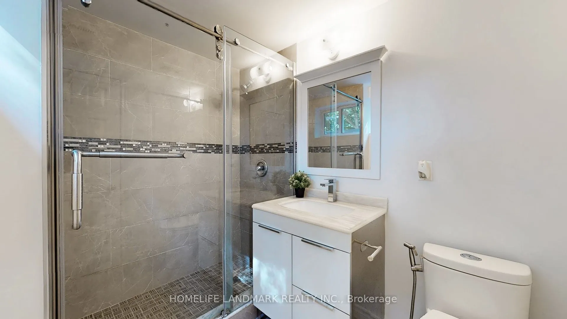 11 Uplands Avenue