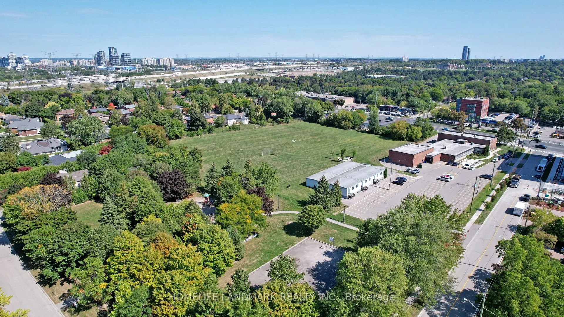 11 Uplands Avenue