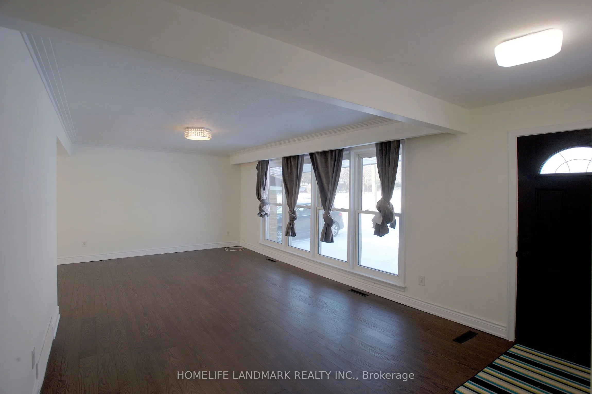 11 Uplands Avenue