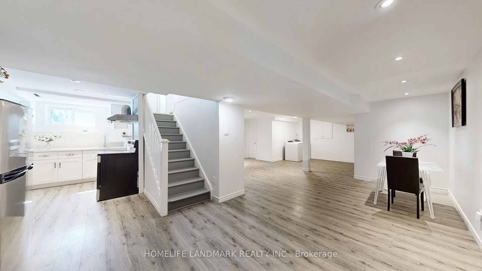 11 Uplands Avenue