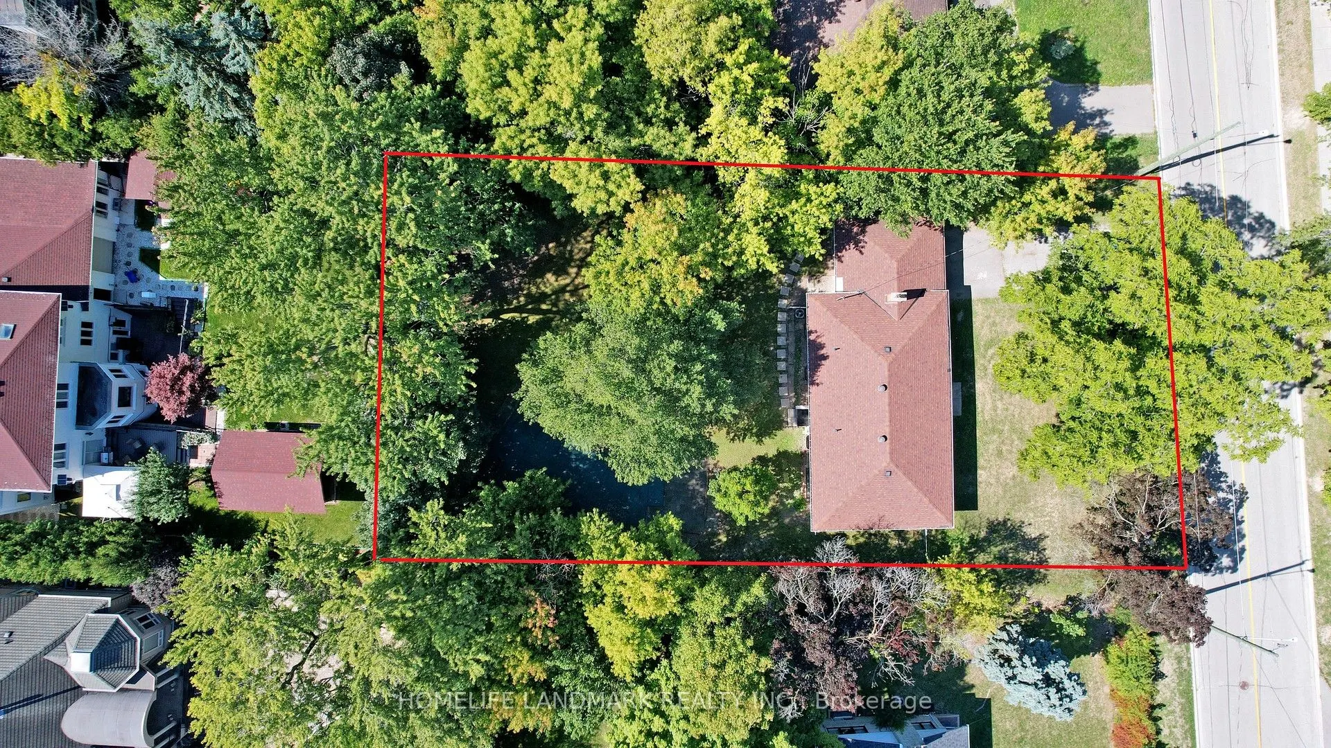 11 Uplands Avenue