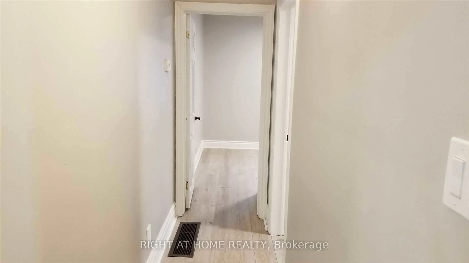 409 Marybay Crescent, #Main Floor