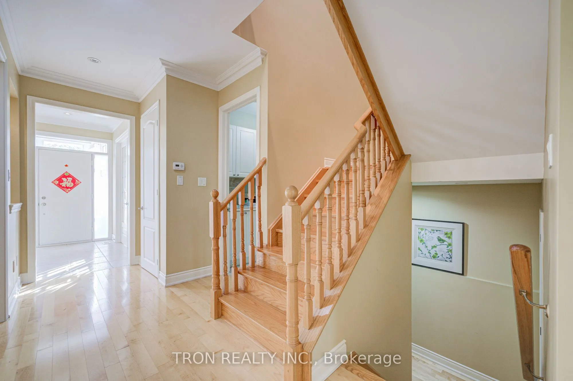 454 The Bridle Walk