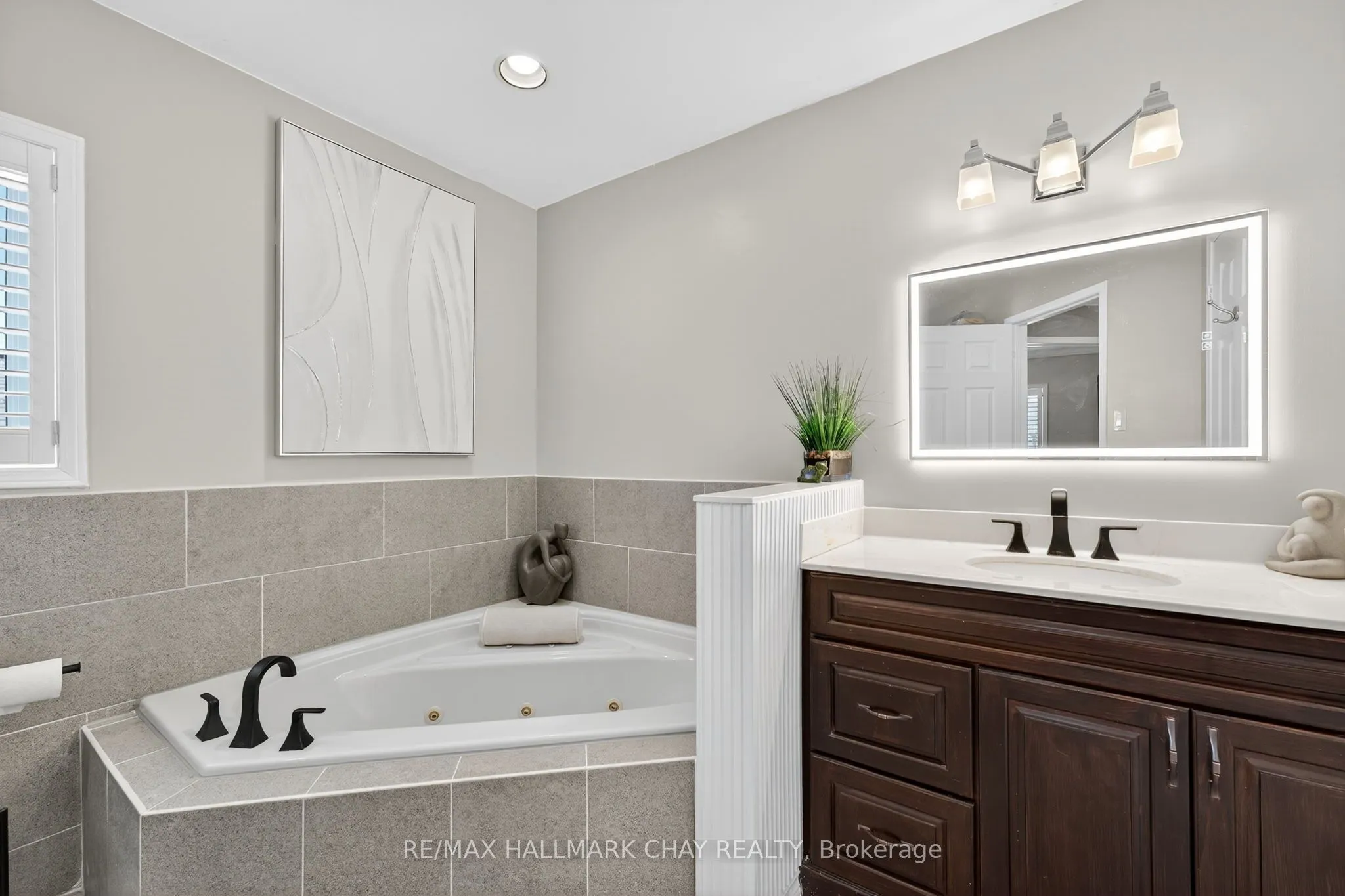 135 Green Briar Road, #12
