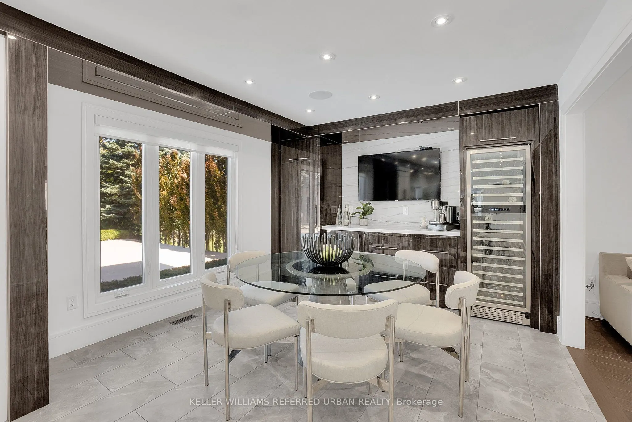 68 Findlay Avenue