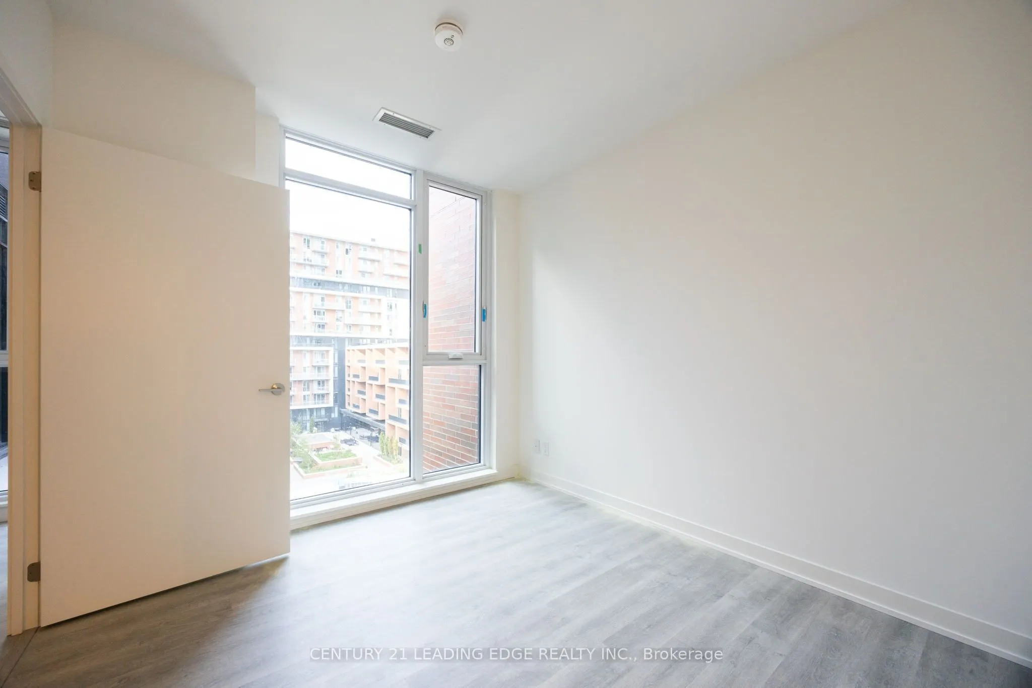 38 SIMCOE Promenade, #922