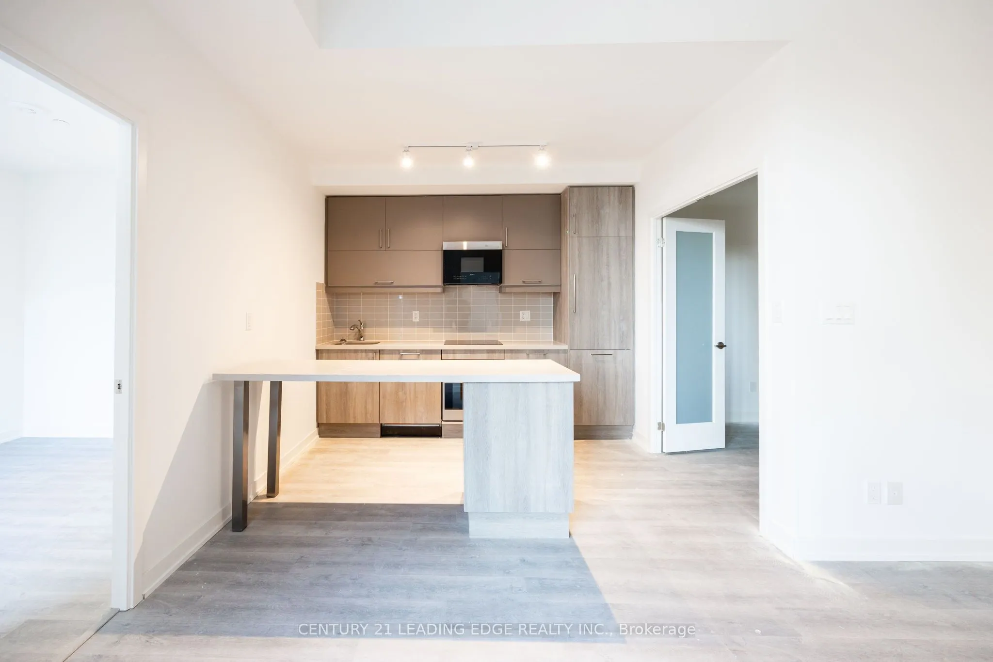 38 SIMCOE Promenade, #922