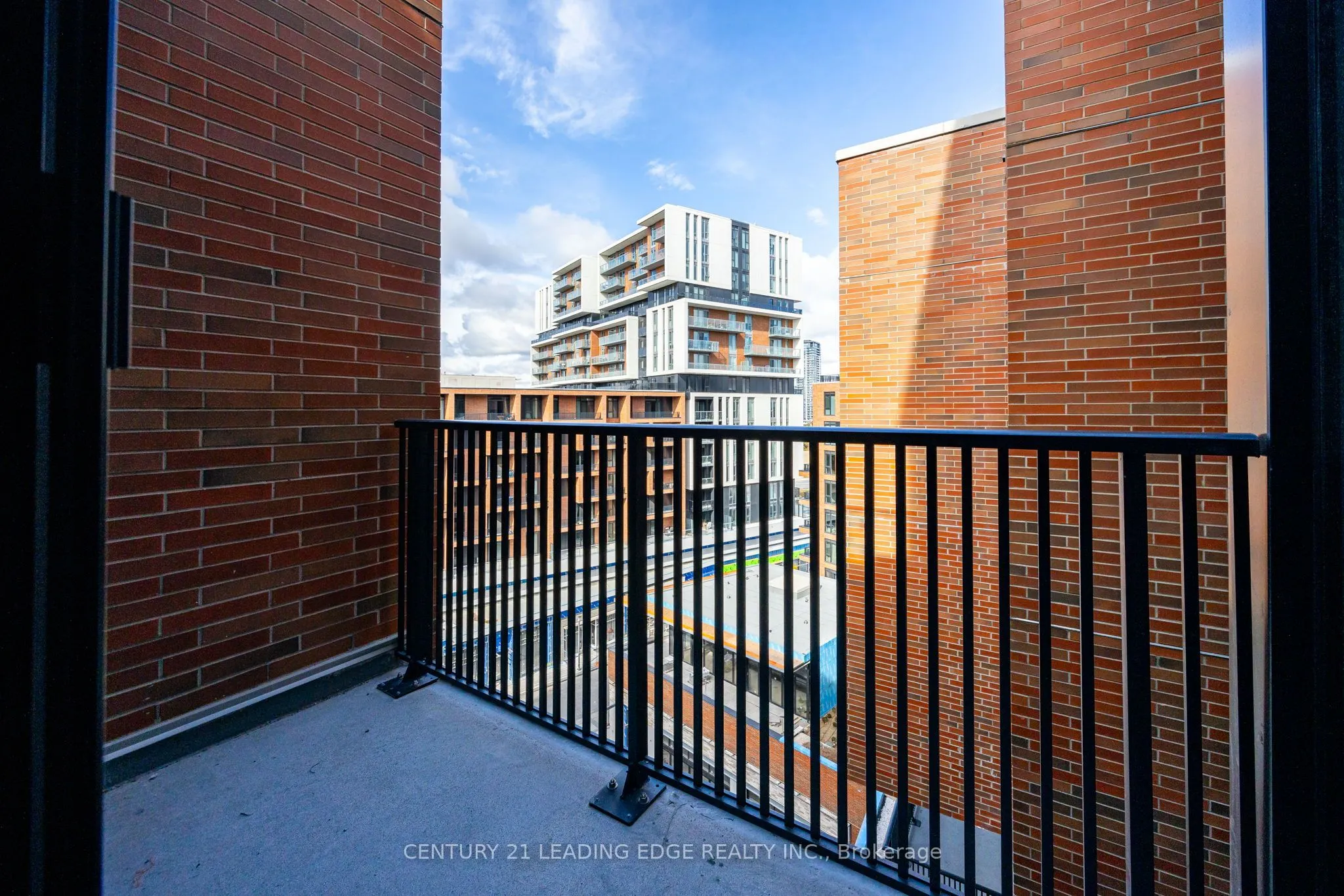 38 SIMCOE Promenade, #922