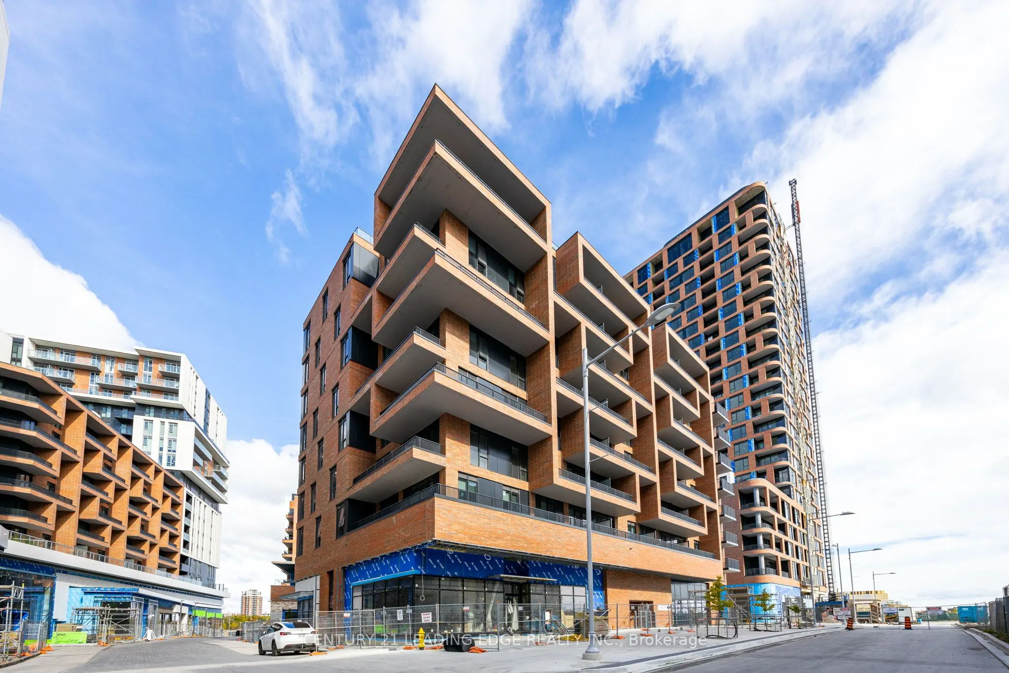 38 SIMCOE Promenade, #922