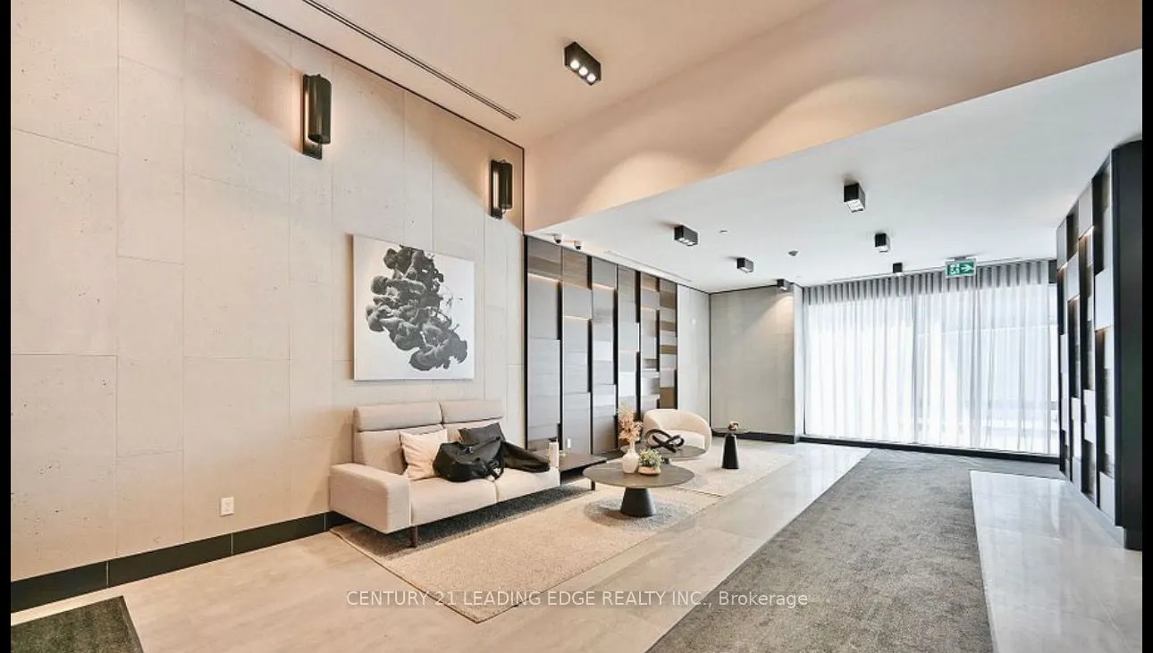 38 SIMCOE Promenade, #922