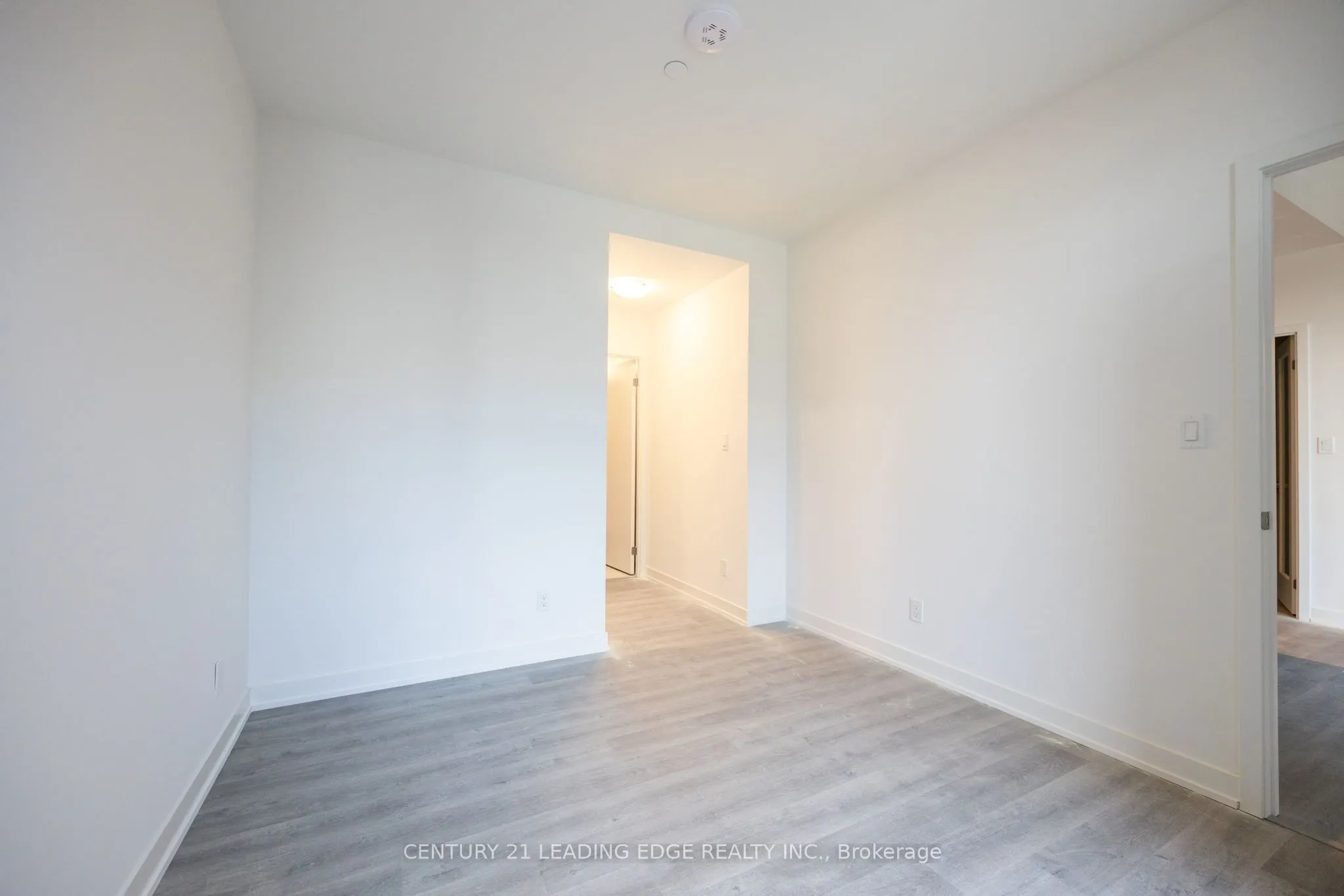 38 SIMCOE Promenade, #922