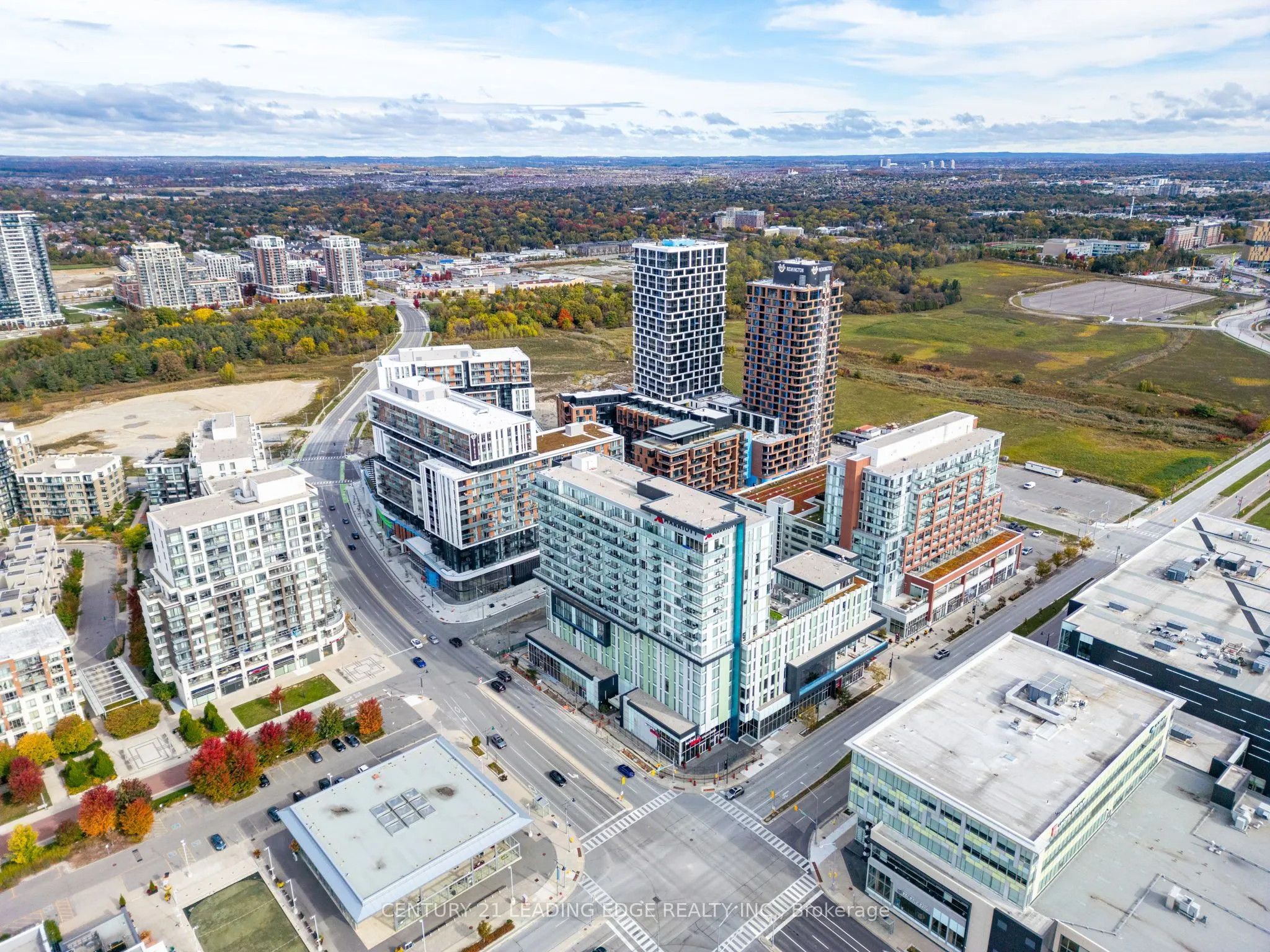 38 SIMCOE Promenade, #922