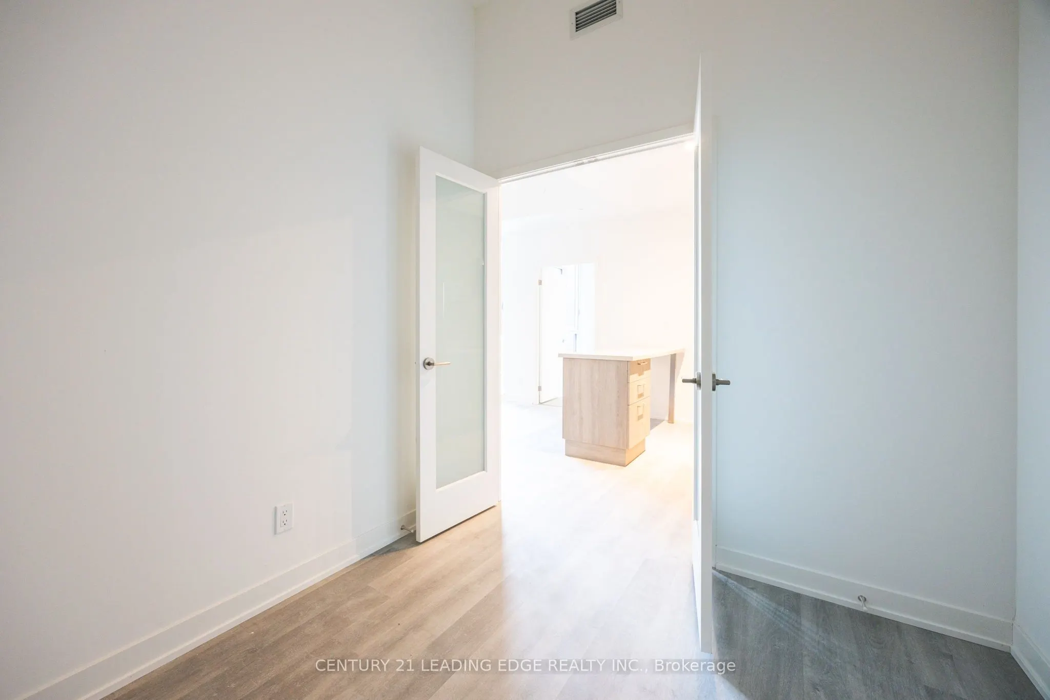 38 SIMCOE Promenade, #922