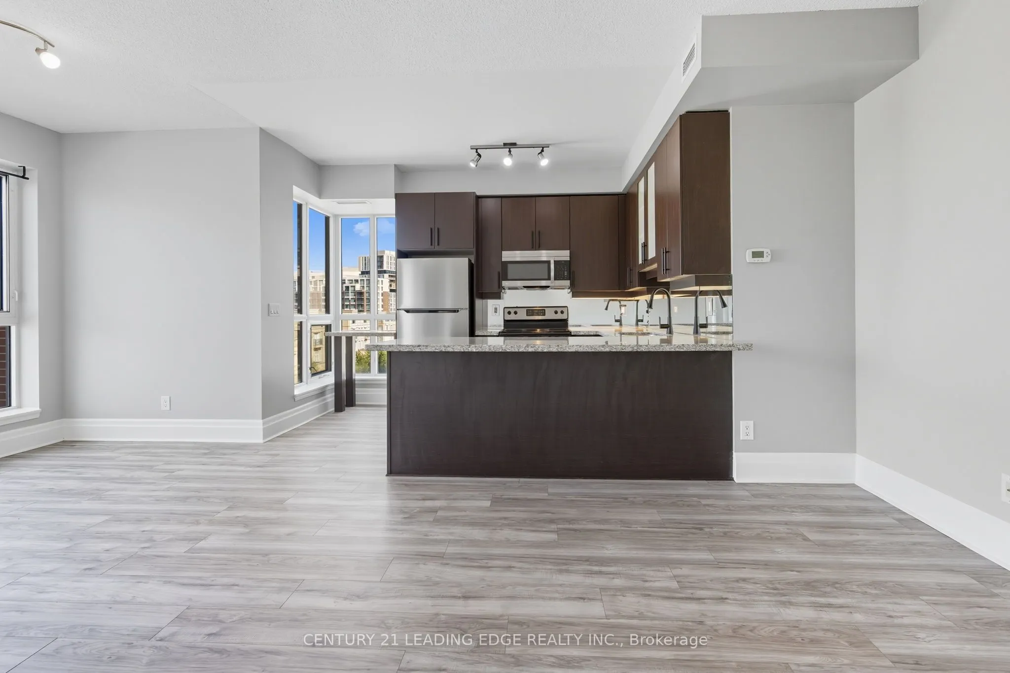 21 UPPER DUKE Crescent, #505