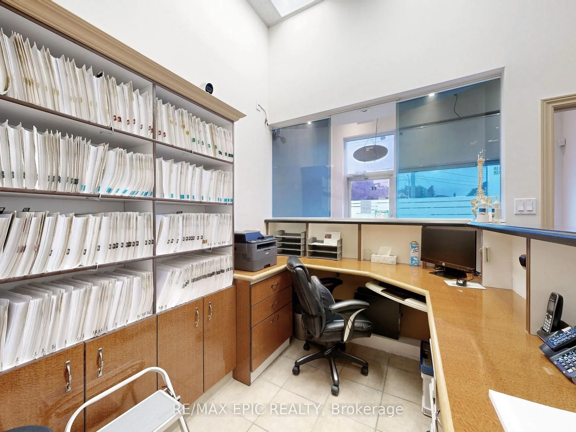 7010 Warden Avenue, #15