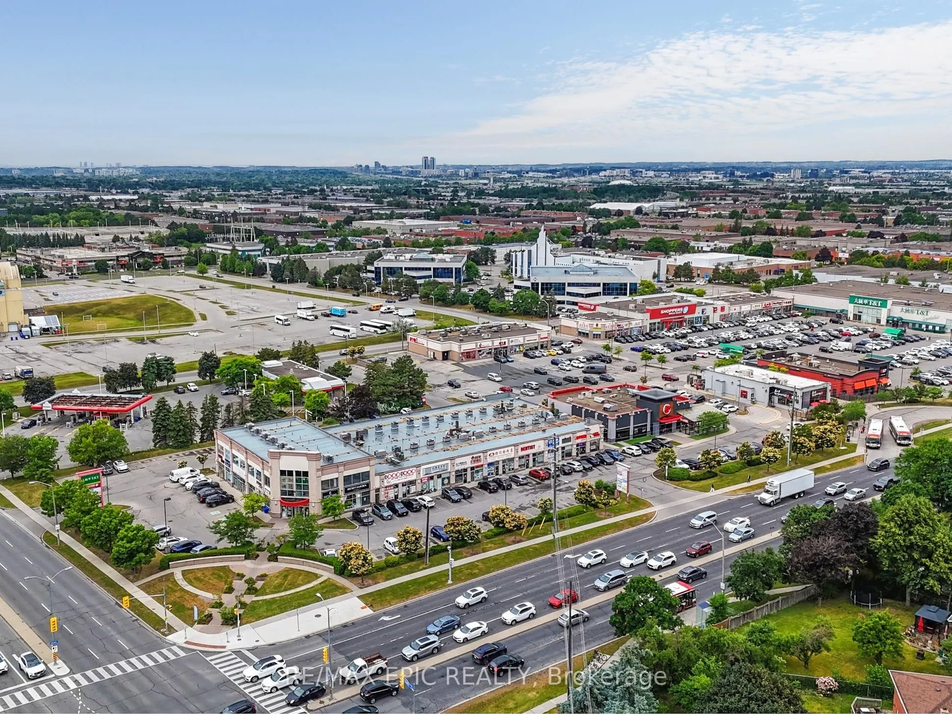 7010 Warden Avenue, #15