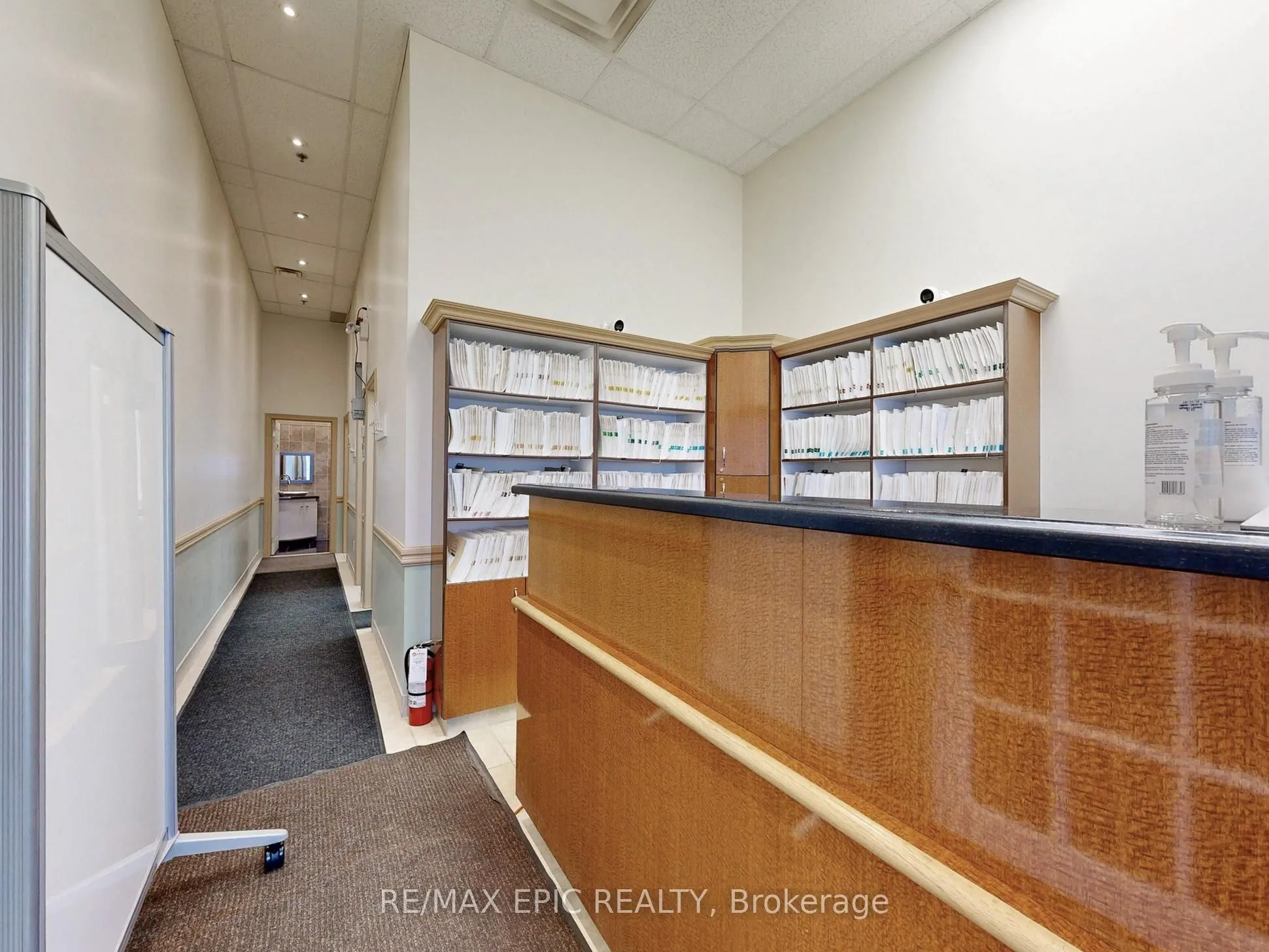 7010 Warden Avenue, #15
