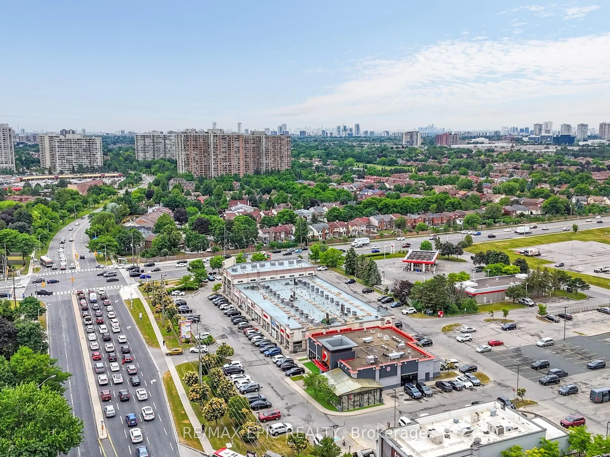 7010 Warden Avenue, #15
