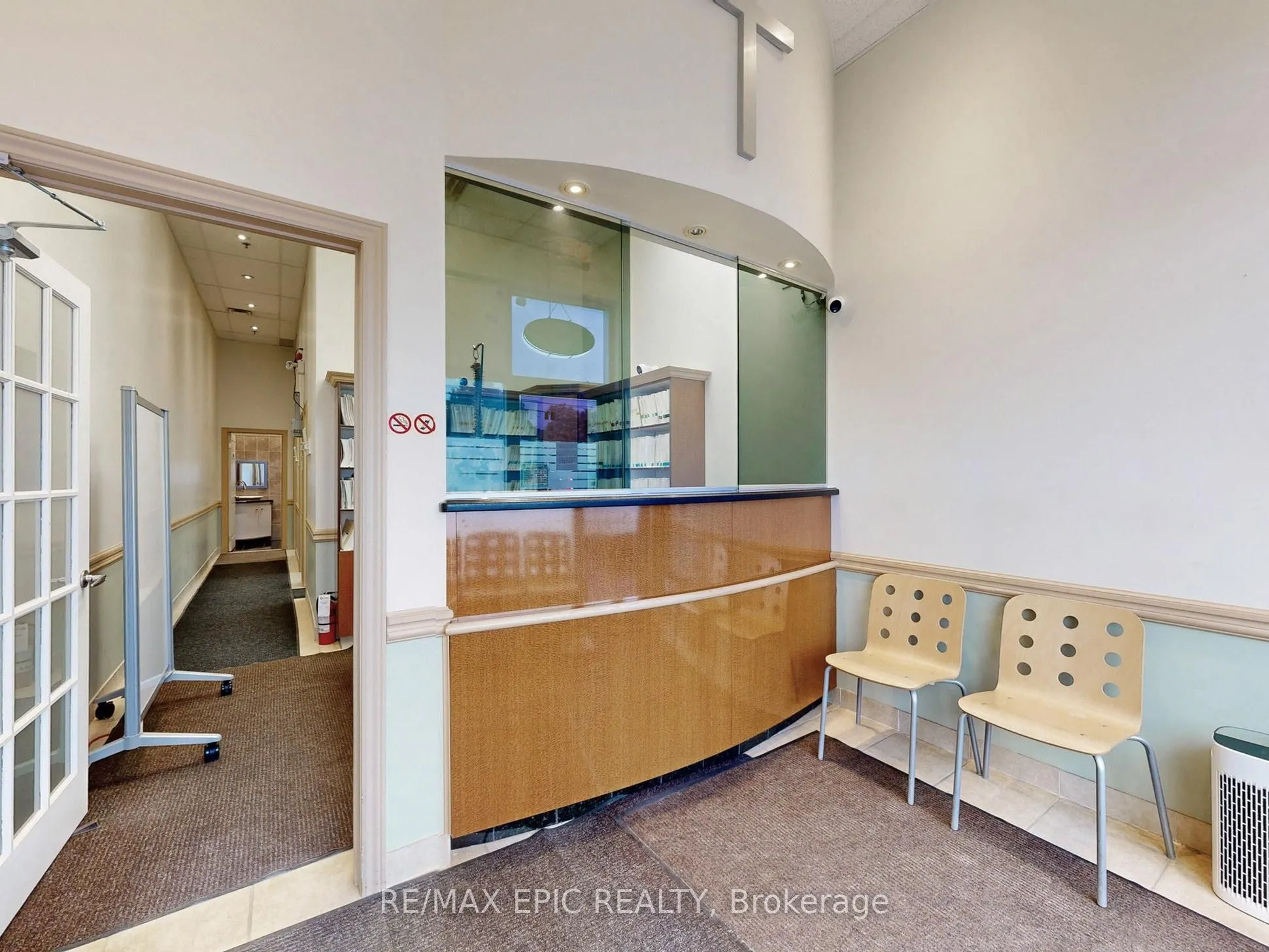 7010 Warden Avenue, #15