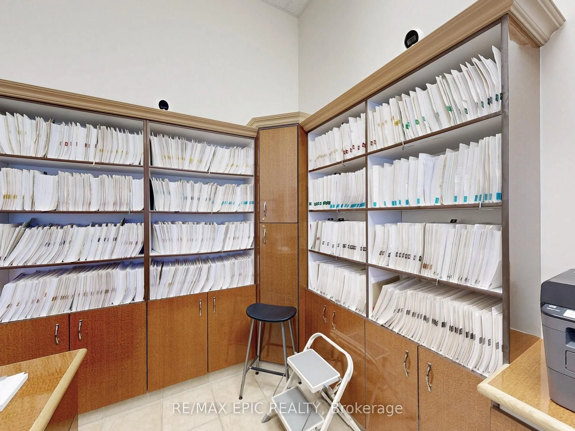 7010 Warden Avenue, #15