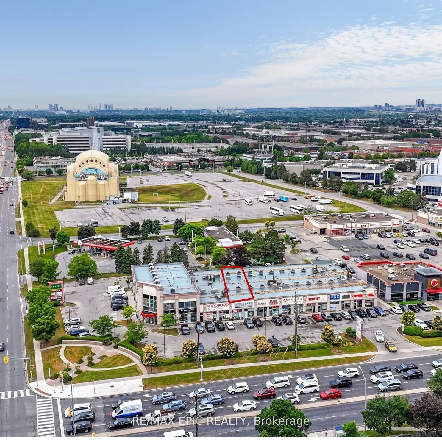 7010 Warden Avenue, #15