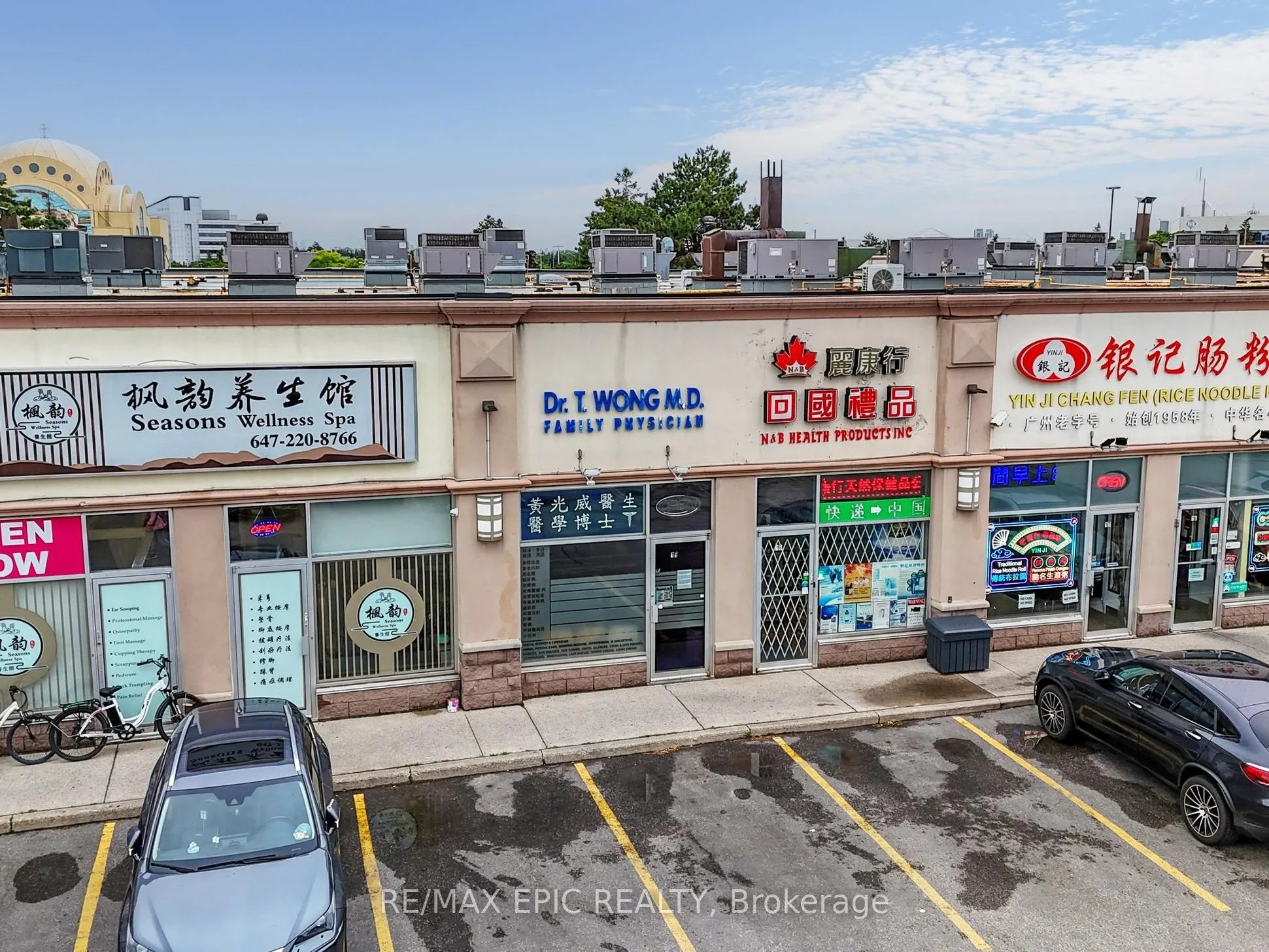 7010 Warden Avenue, #15