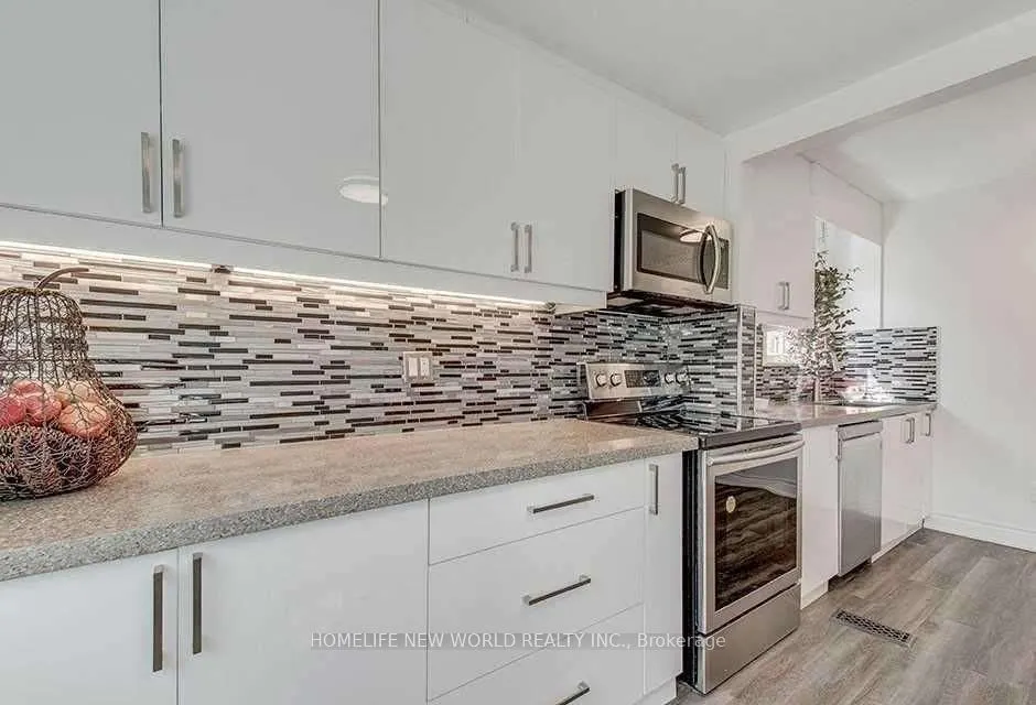 85 Clark Avenue, #Main Floor