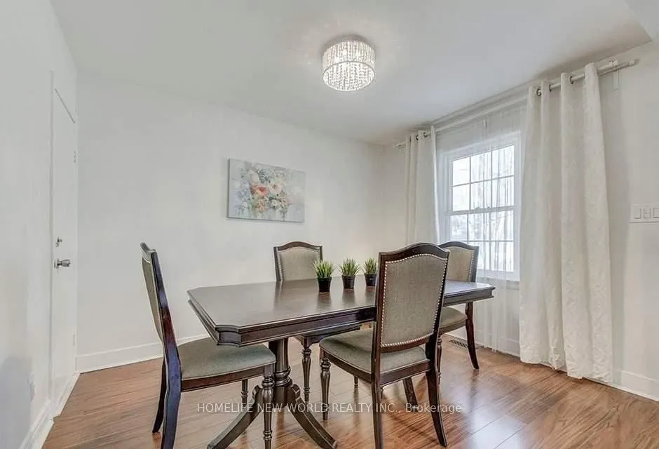 85 Clark Avenue, #Main Floor