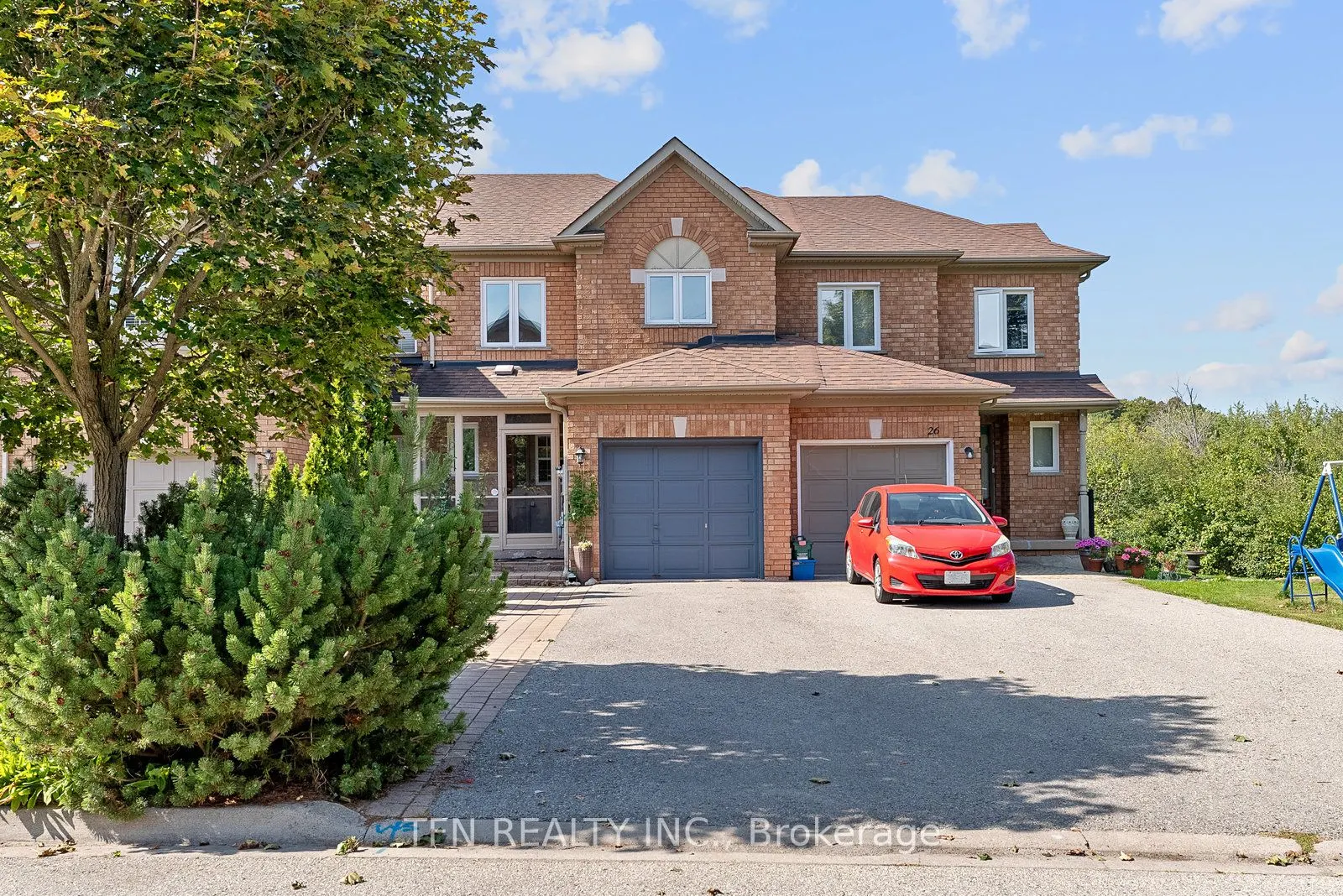 24 Hawtin Lane