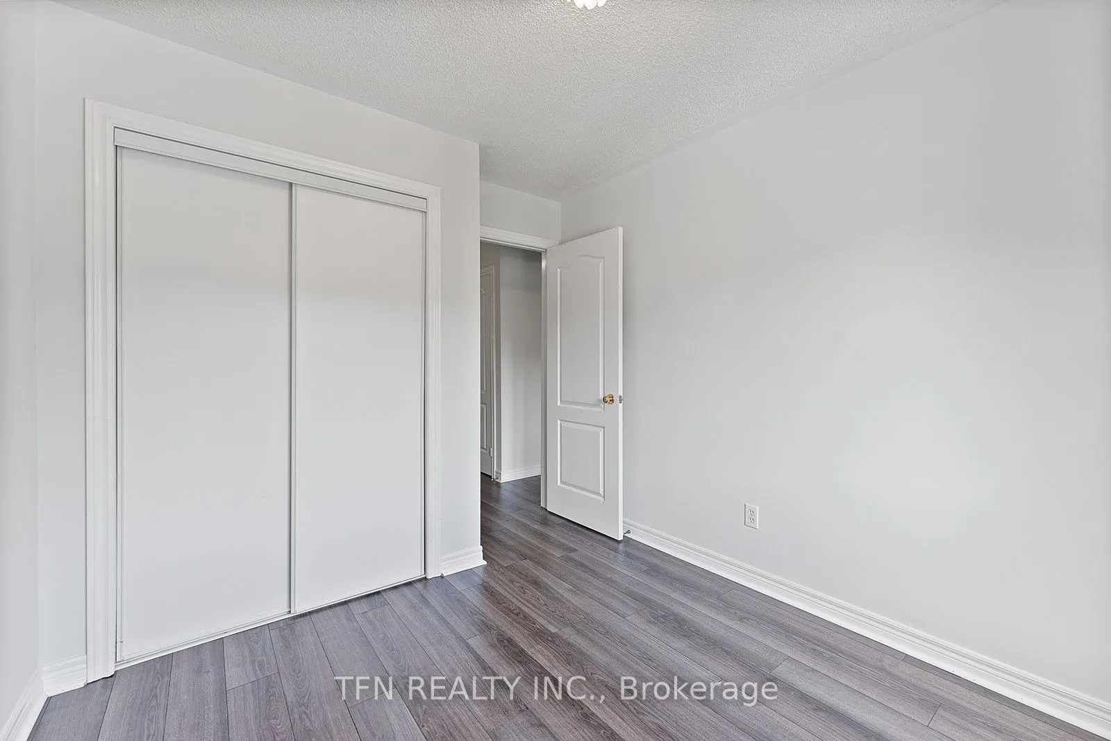 24 Hawtin Lane