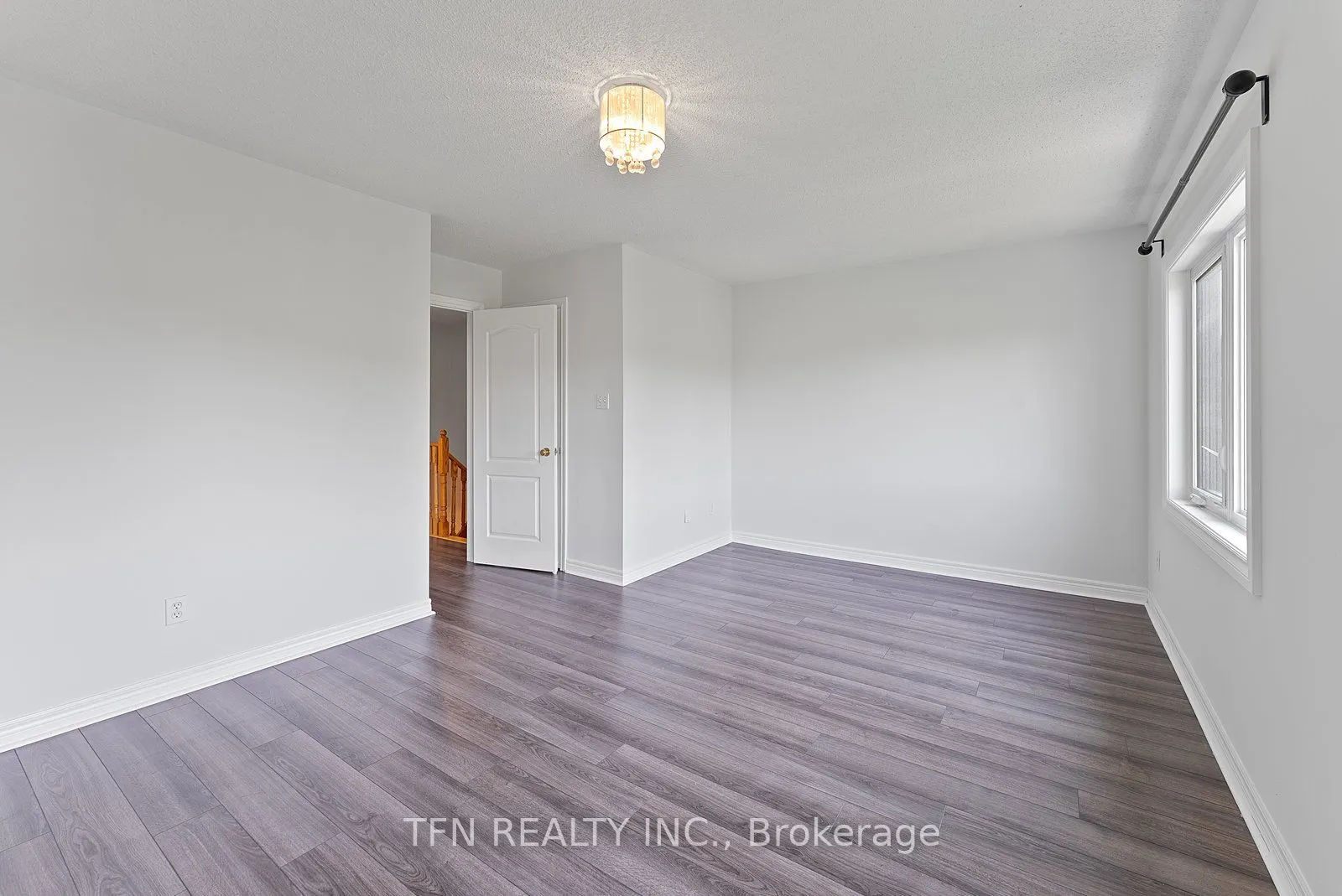 24 Hawtin Lane