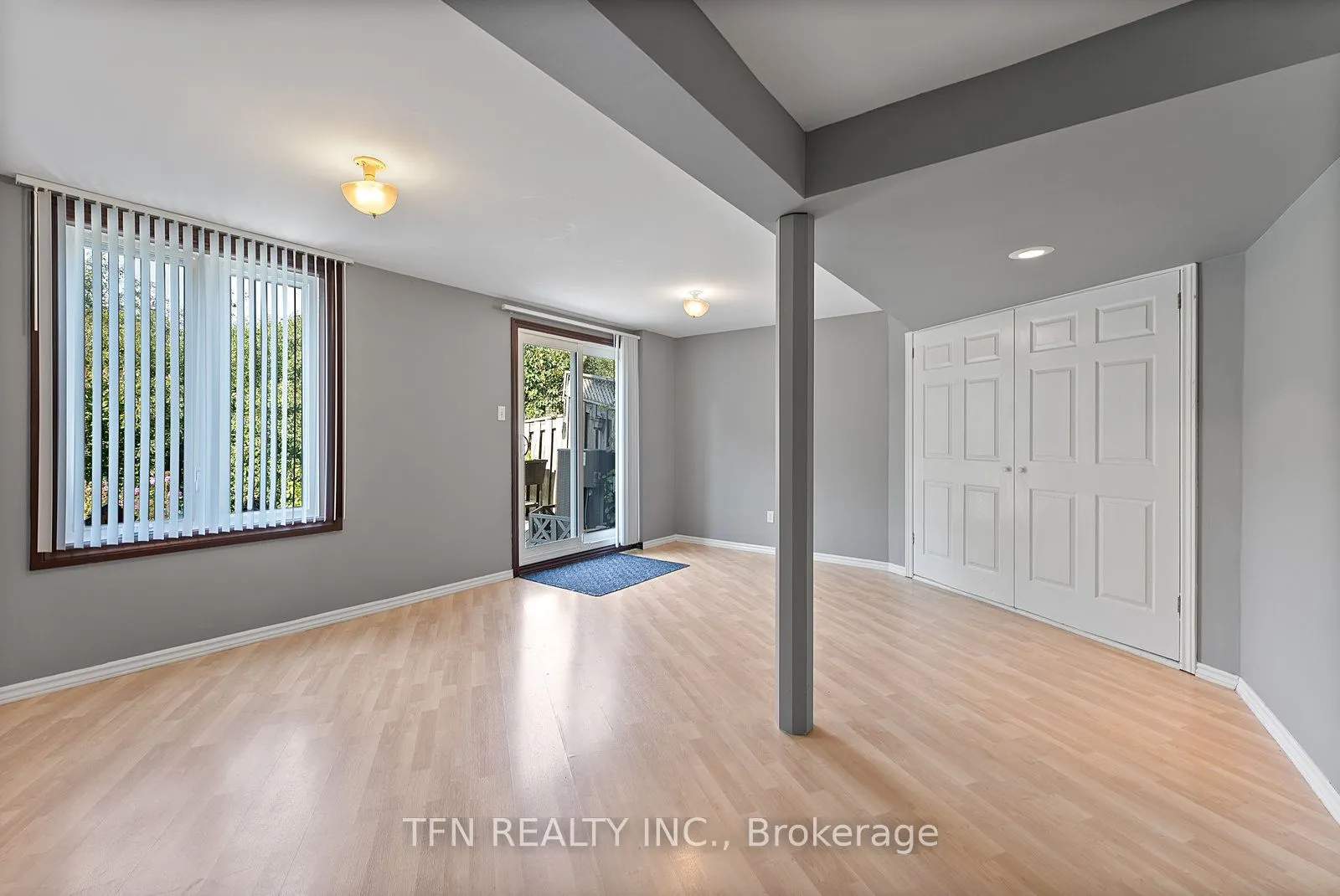 24 Hawtin Lane